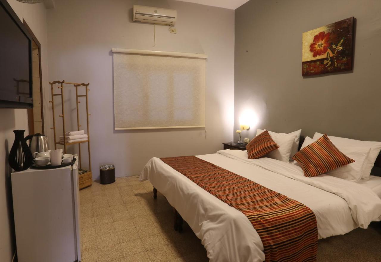 Riviera Hotel Amman Zewnętrze zdjęcie