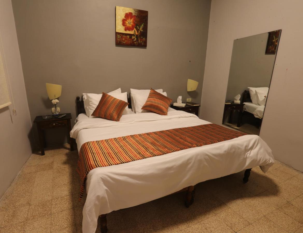 Riviera Hotel Amman Zewnętrze zdjęcie