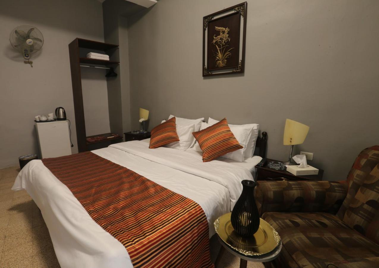 Riviera Hotel Amman Zewnętrze zdjęcie