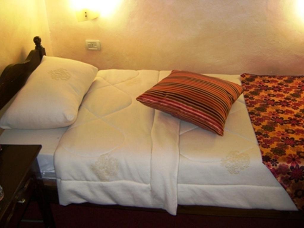 Riviera Hotel Amman Zewnętrze zdjęcie
